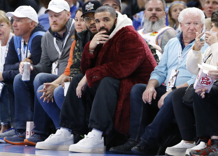 Drake Criticized For Showing Gambling Losses Of Over $8 Million This Month 